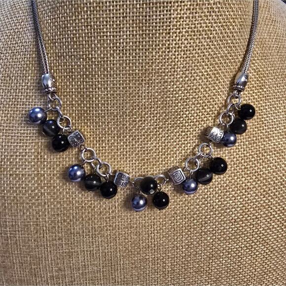 Dangling Bead Necklace Black Gray Silver Tone Chain Fashion Jewelry - Picture 2 of 9